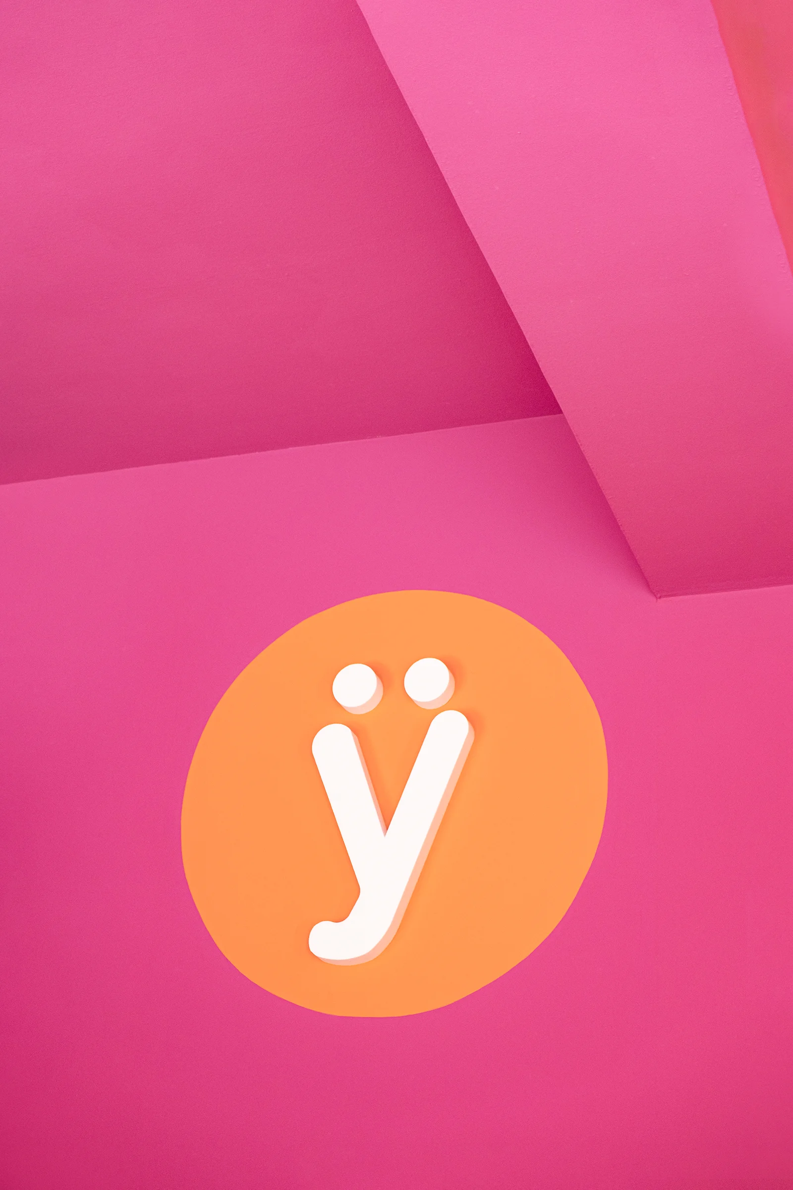 Gloria Colazzo - work - yogurteria